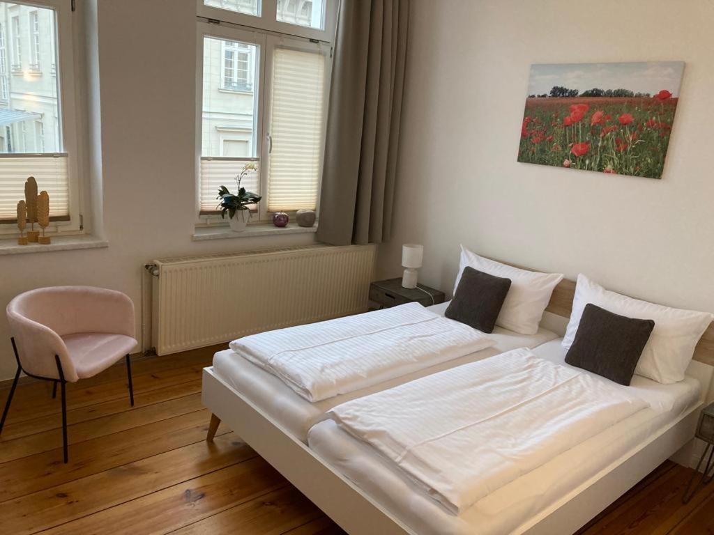 Das Bilderbuchcafe - Ferien - Apartment No 3 - Markt 7 Havelberg Exteriér fotografie
