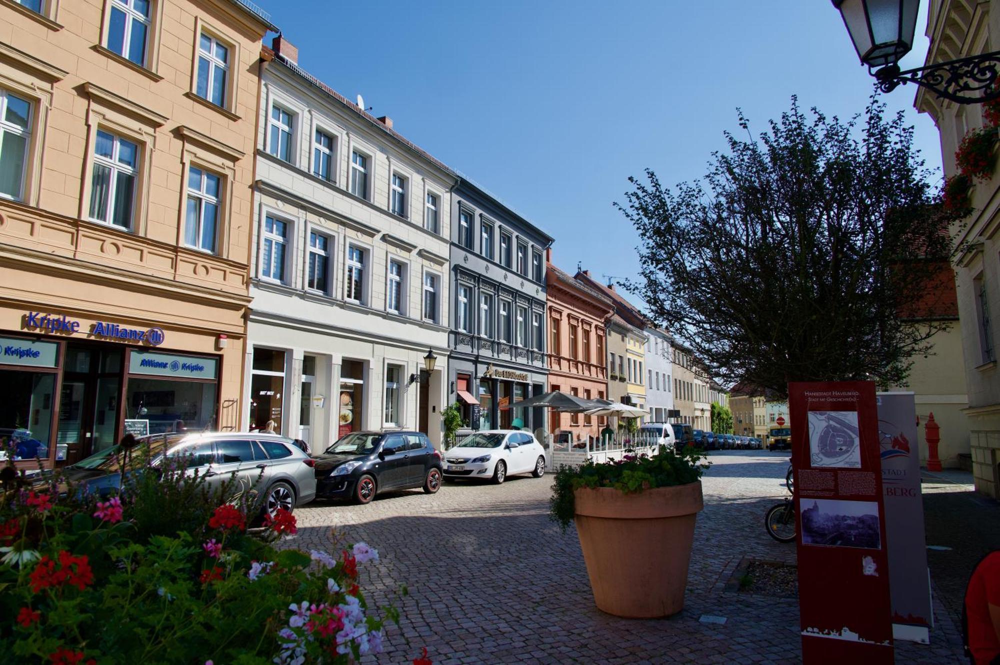 Das Bilderbuchcafe - Ferien - Apartment No 3 - Markt 7 Havelberg Exteriér fotografie