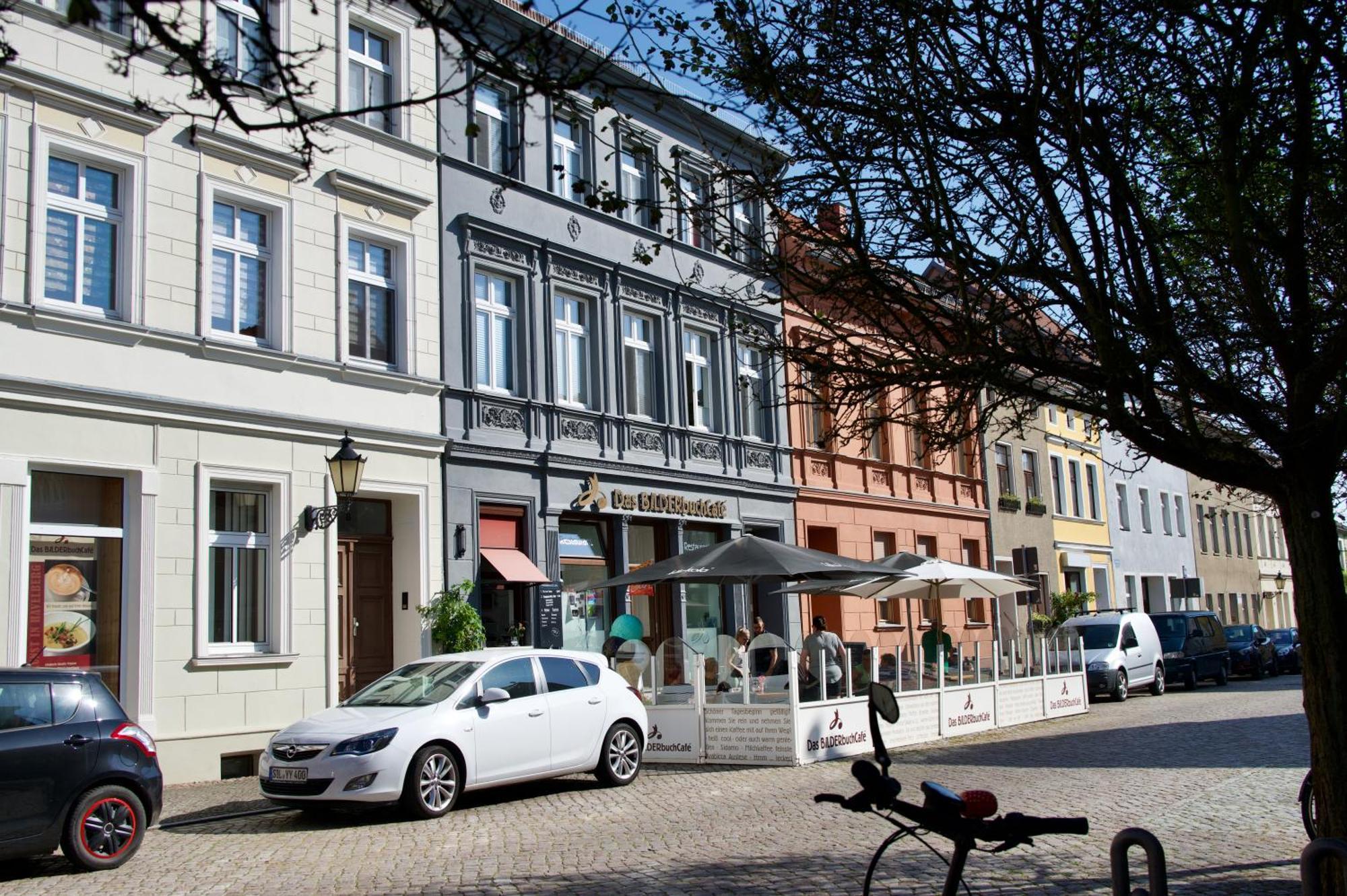 Das Bilderbuchcafe - Ferien - Apartment No 3 - Markt 7 Havelberg Exteriér fotografie