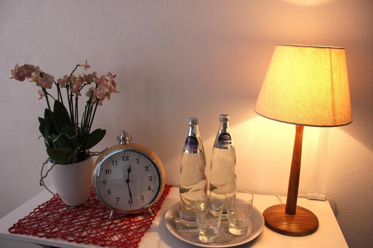 Das Bilderbuchcafe - Ferien - Apartment No 3 - Markt 7 Havelberg Exteriér fotografie